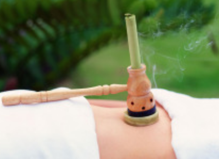 艾灸養生，叫你如何艾灸消除產(chǎn)后腹痛