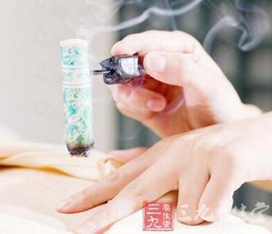 《百科全說(shuō)》教你巧用艾條養生