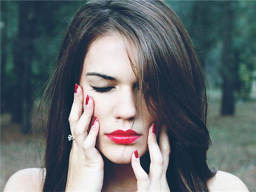 艾灸養生 艾灸時(shí)千萬(wàn)注意這些